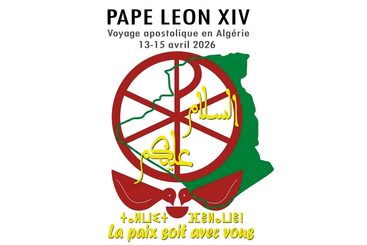 Logotipo oficial del viaje apostólico del Papa León XIV a Argelia 2026 — dos palomas bebiendo de la misma copa, el Chi Rho y el mapa de Argelia